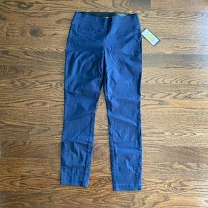 Women’s skinny pants👖